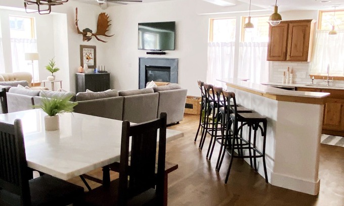 North Park City Copropriété | Beau et spacieux Moose Lodge Condo! 2 blocs de PCMR !!!