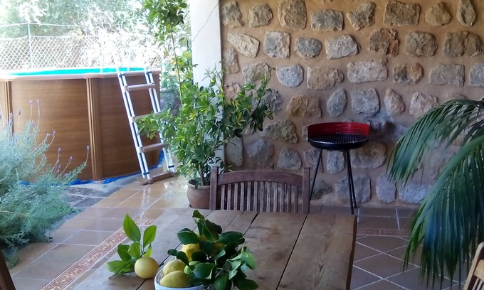 Soller Maison | belle maison en pierre. piscine et jacuzzi, air conditionné. , 5 minutes du centre