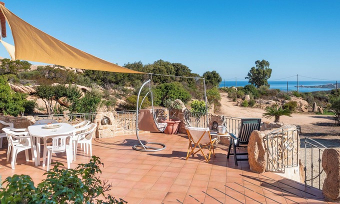 Cannigione Appartement | Belle villa Sun House avec vue sur mer, Wi-Fi, balcon et terrasse