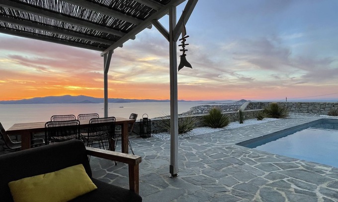 Naxos Maison | Superbes couchers de soleil et vue mer