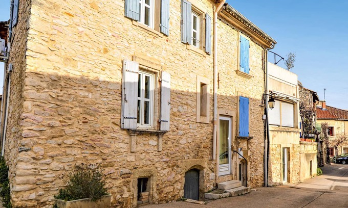 Tavel Maison | 4 chambres hébergement à Tavel