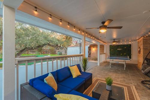 Vista Del Norte Maison | Beautiful Texas Ranch House, Game Room & Minigolf