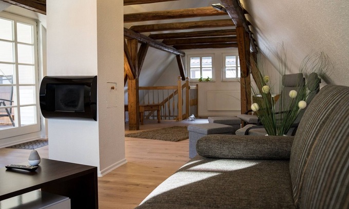 Goslar Appartement | Bel appartement à colombages avec garage et terrasse sur le toit