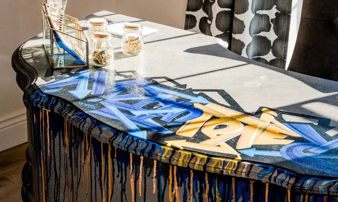 Bentonville - Fayetteville Appartement | Beautiful upstairs apartment featuring local art