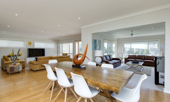 Rhyll Maison | Beautiful Vibe Energy Escape Lux w Bonuses Phillip Island 100m to nature inlet