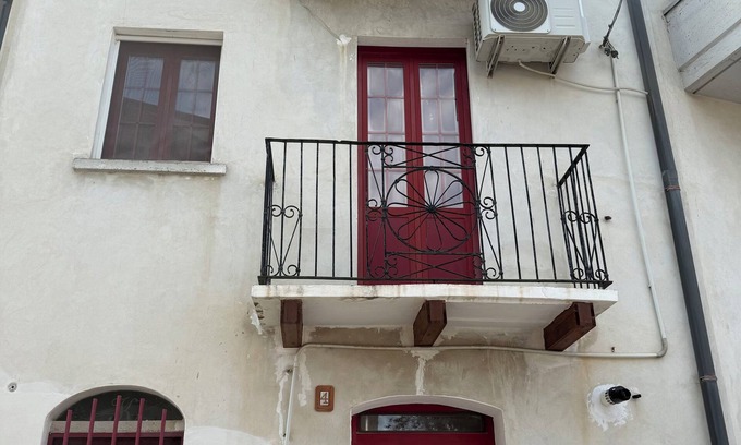 Villa Caldari Maison | Beautiful Villa Caldari Home 5km to the Sea!