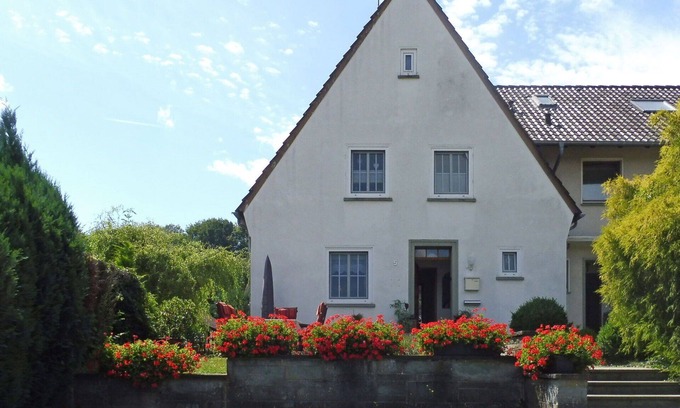 Luegde Maison | Magnifique maison de vacances pour 4 personnes avec WIFI, TV, terrasse et vue panoramique