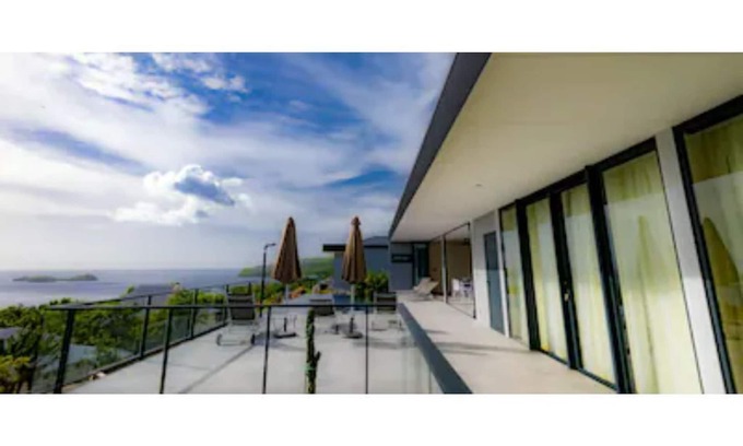 Bouillante Villa | Belle villa vue mer et réserve cousteau avec piscine miroir 5*****
