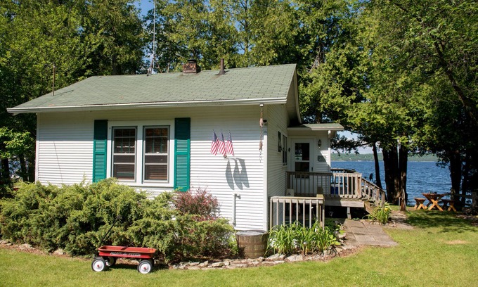 Gills Rock Cottage | Magnifique chalet sur le front de mer de Green Bay
