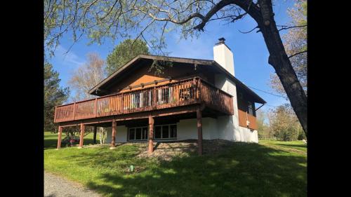 Windham Chalet De Ski | Beautiful Windham Chalet 2 minutes to the Mountain