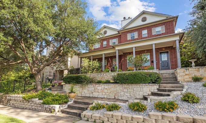 Fort Worth Cultural District Maison | Beautifully Appointed Home in the Heart of Fort Worth!