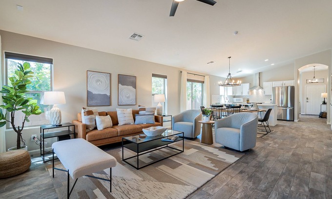Desert Peak Maison | BEAUTIFULLY FURNISHED 3Bed - 3 Bath Home Includes EVERYTHING near N. Scottsdale!