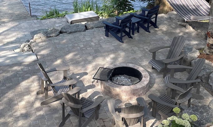 Utterson Cottage | Beautifully Renovated Muskoka Cottage with Hot Tub on Pristine Skeleton Lake