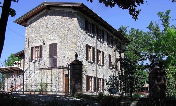 Vernasca Autre | BEAUTIFULLY RESTORED 3 BEDROOM FARMHOUSE, in the green hills of Emilia