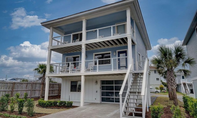 South End Maison | 2nd Row newly renovated 4 bed 3.5 Baths