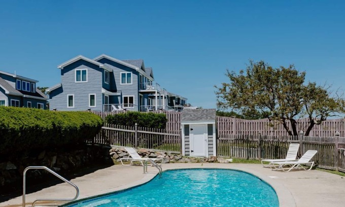 Southern Coast Copropriété | Beauty on the Beach by Bayley Vacation Rentals