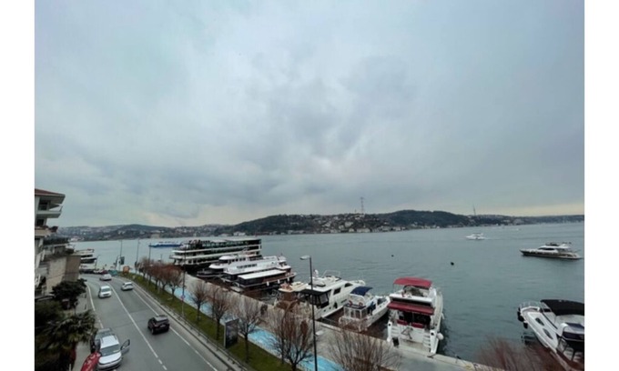 Bebek Maison | Bebek is a lovely up market area in Istanbul, along the Bosphorus. , .