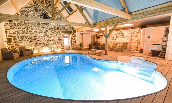 Magny-le-Desert Maison | chambres d'hotes normandie la brocherie spa piscine intérieur sauna, jacuzzi