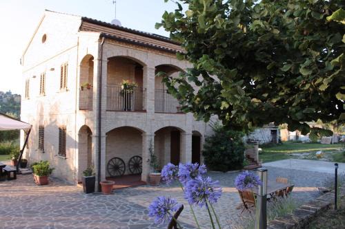Civitanova Alta Lit Et Petit-Déjeuner | Bed and breakfast Aratro & Rosmarino