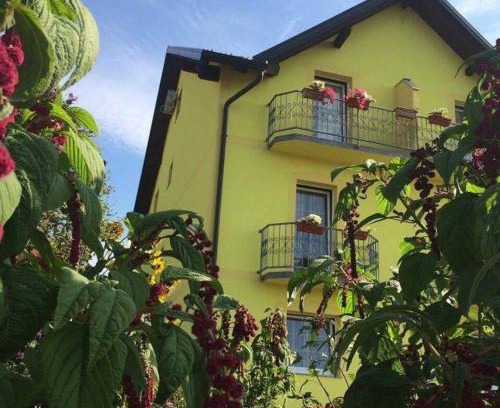 Perusic Lit Et Petit-Déjeuner | Bed and Breakfast Albatros