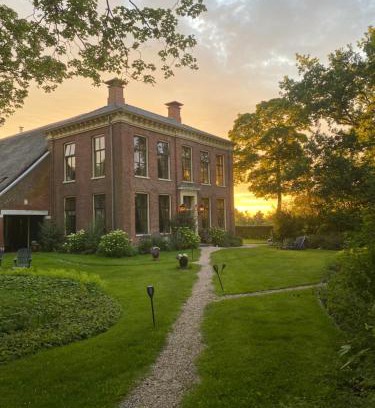 Winsum Lit Et Petit-Déjeuner | Bed and Breakfast Batenborg
