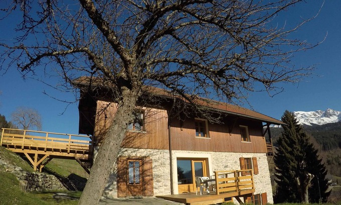 Sainte-Agnes Maison | Chambre d'hôtes, Gîte sous les trois pics, Belledonne, Isère, Alpes, Prapoutel