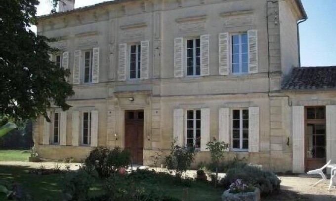 Puisseguin Maison | Chambres d'hôtes au coeur d'une propriété viticole puisseguin- gironde