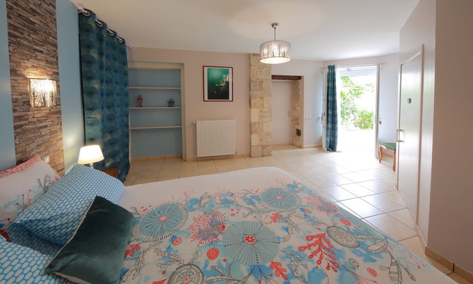 Latille Maison | Chambre d'hôtes La Loge des Fées Ch. Ondine