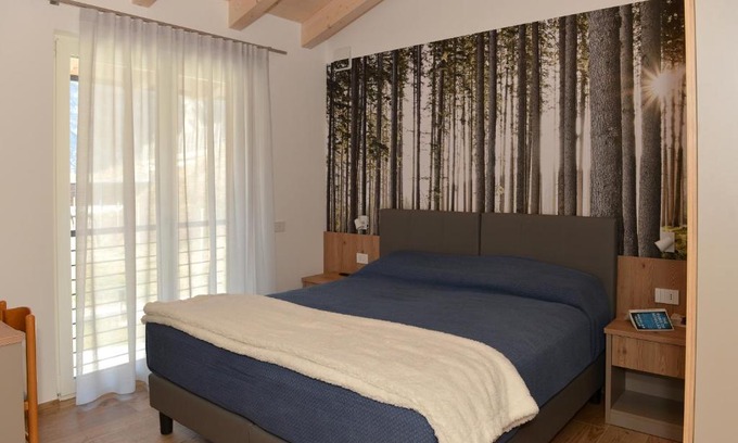 Nave San Rocco Lit Et Petit-Déjeuner | Bed and Breakfast NAVIS