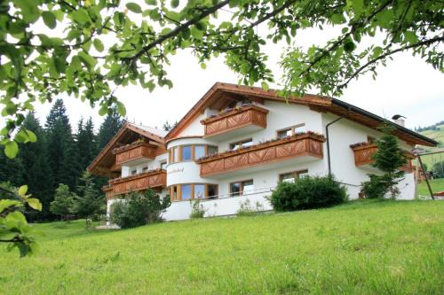 Maranza Maison | Bed & Breakfast Untermüllerhof