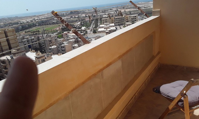 Al-Muntazah Appartement | Bed room in apartement with sea view close to the Nilson island and beach zone