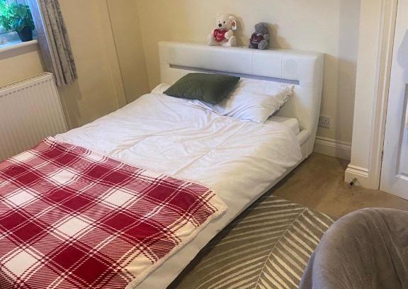 Cheshunt Maison | Bedroom in Cheshunt 1 Month Minimum Stay