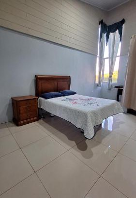 Aguas Zarcas Appartement | Bee house