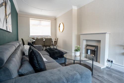 Hamilton Maison | Beechwood House