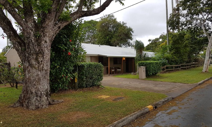 Beerwah Maison | Beerwah House, 3 chambres, piscine, près du zoo d'Australie, Sunshine Coast