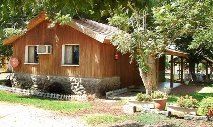 Beit Hillel Cabine | Beit Nofesh Waiss