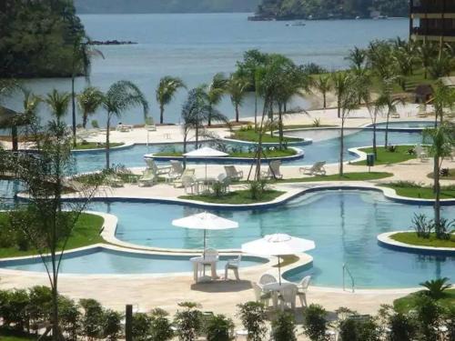 Pontal Appartement | Belíssimo Duplex no Resort Costabella em Angra dos Reis