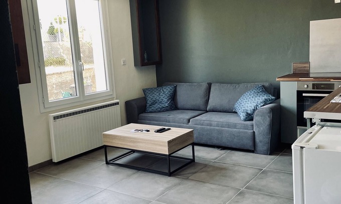 Saint-Just-Saint-Rambert Appartement | Bel Appartement Indépendant Avec Jardin en RdC