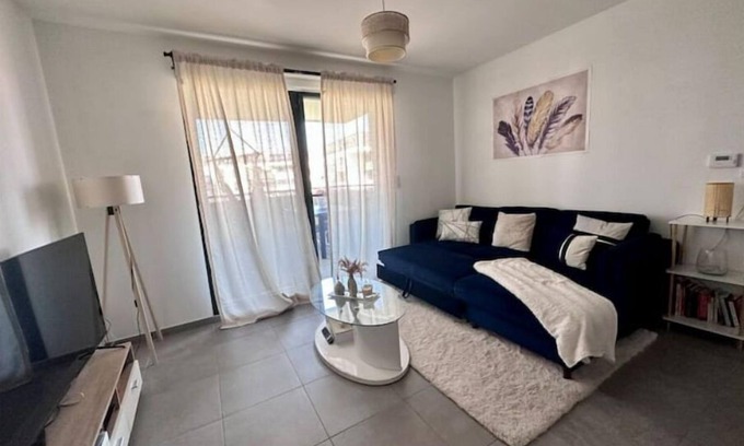 Le Ban-Saint-Martin Appartement | Bel appartement entier à 5mn de Metz