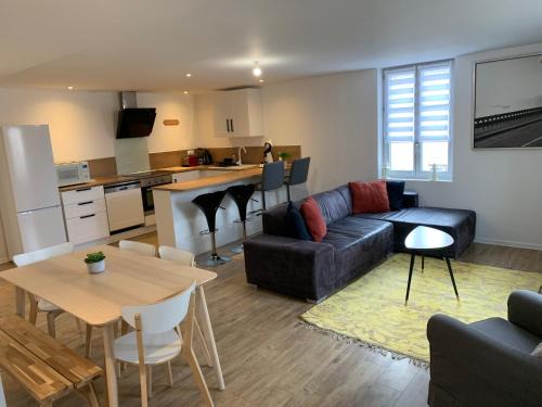 Paroisse Le Finage Appartement | Bel Appartement Climatisé au cœur du village