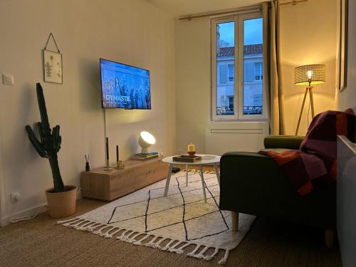 Centre Ville Appartement | Bel Appartement Duck, Centre, Sèvres