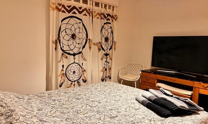Monthey Appartement | Bel appartement lumineux Monthey Gare deux pièces & cuisine séparée