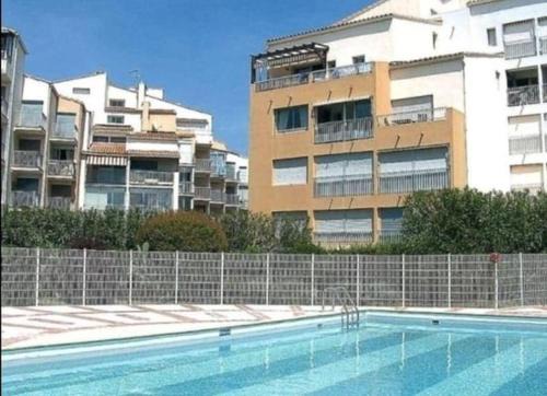 Cap d'Agde Appartement | bel appartement situé au bout du port