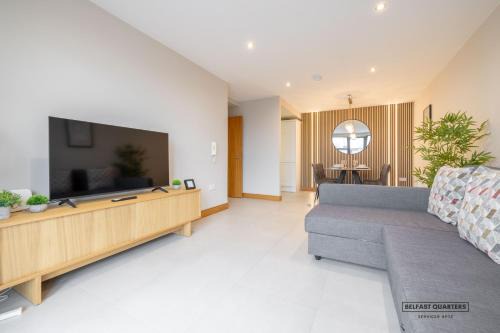 Belfast City Centre Appartement | Belfast Quarters 8th Floor Gem!