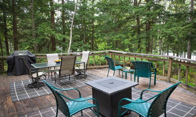 Rome Maison | Belgrade Lake house with Dock!