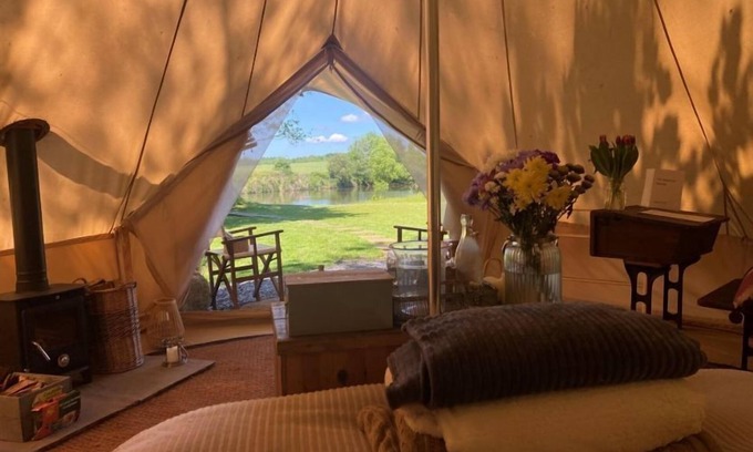 Washford Cabine | Bell tent in ultimate luxury with a wood fired hot tub, super king size bed