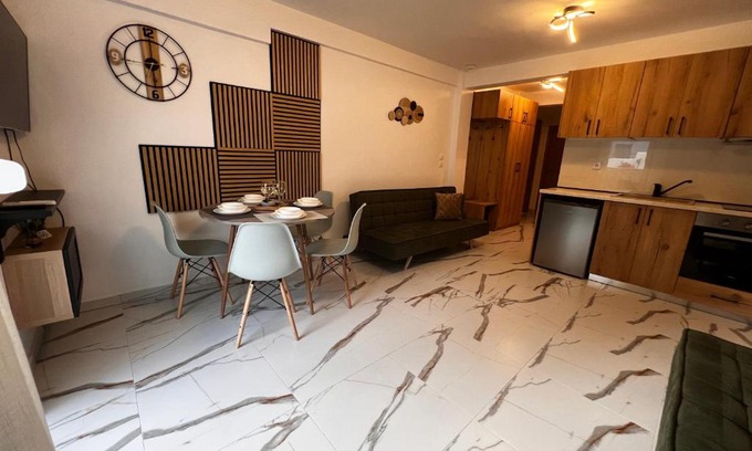Pefkochori Maison | Bella Apartment