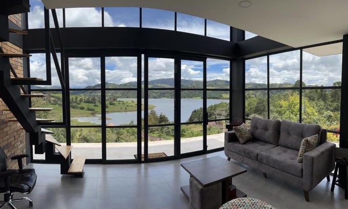 Choconta Maison | Bella construcción con la mejor vista del Sisga