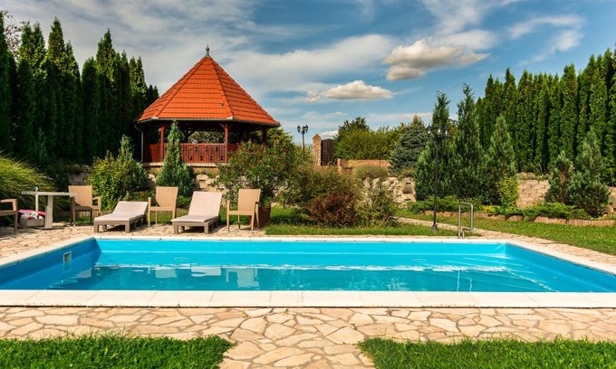 Palkonya Maison | Bella Vendégház Palkonya