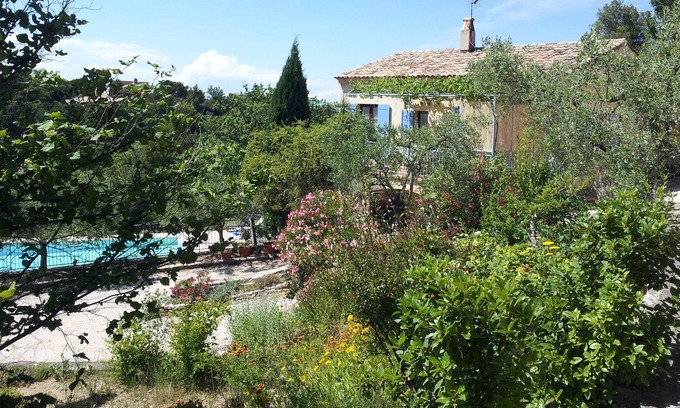 Merindol-les-Oliviers Maison | Location Gîte Bella Vista avec piscine